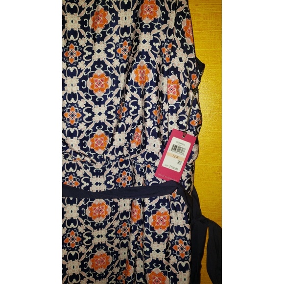 VINCE CAMUTO TILE PATTERN CROP JUMPSUIT - Picture 6 of 8